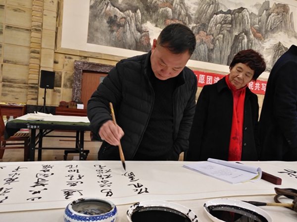 QQ图片20161029231346.jpg