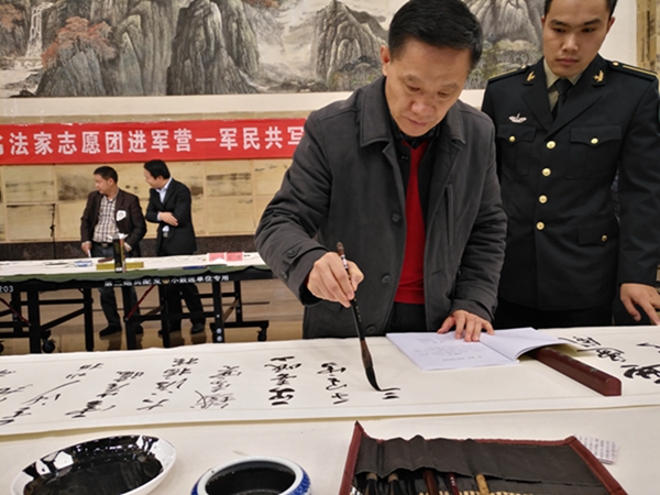 QQ图片20161029231439.jpg