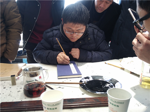 魏晓伟老师为学员印谱题签.jpg