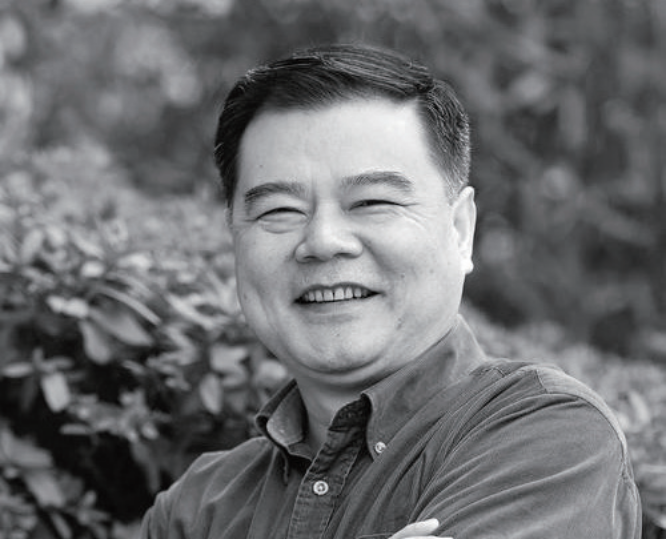 崔向君.png